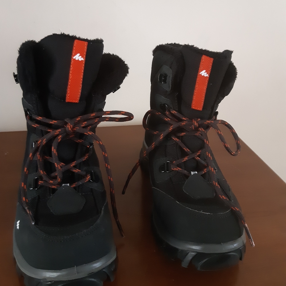 Quechua Hiking Boots Waterproof ( Trek 100)